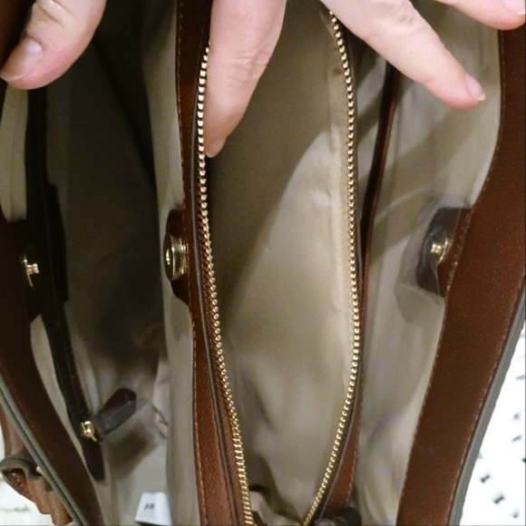 Brown Structured Purse with suede detail - Picture 8 of 12